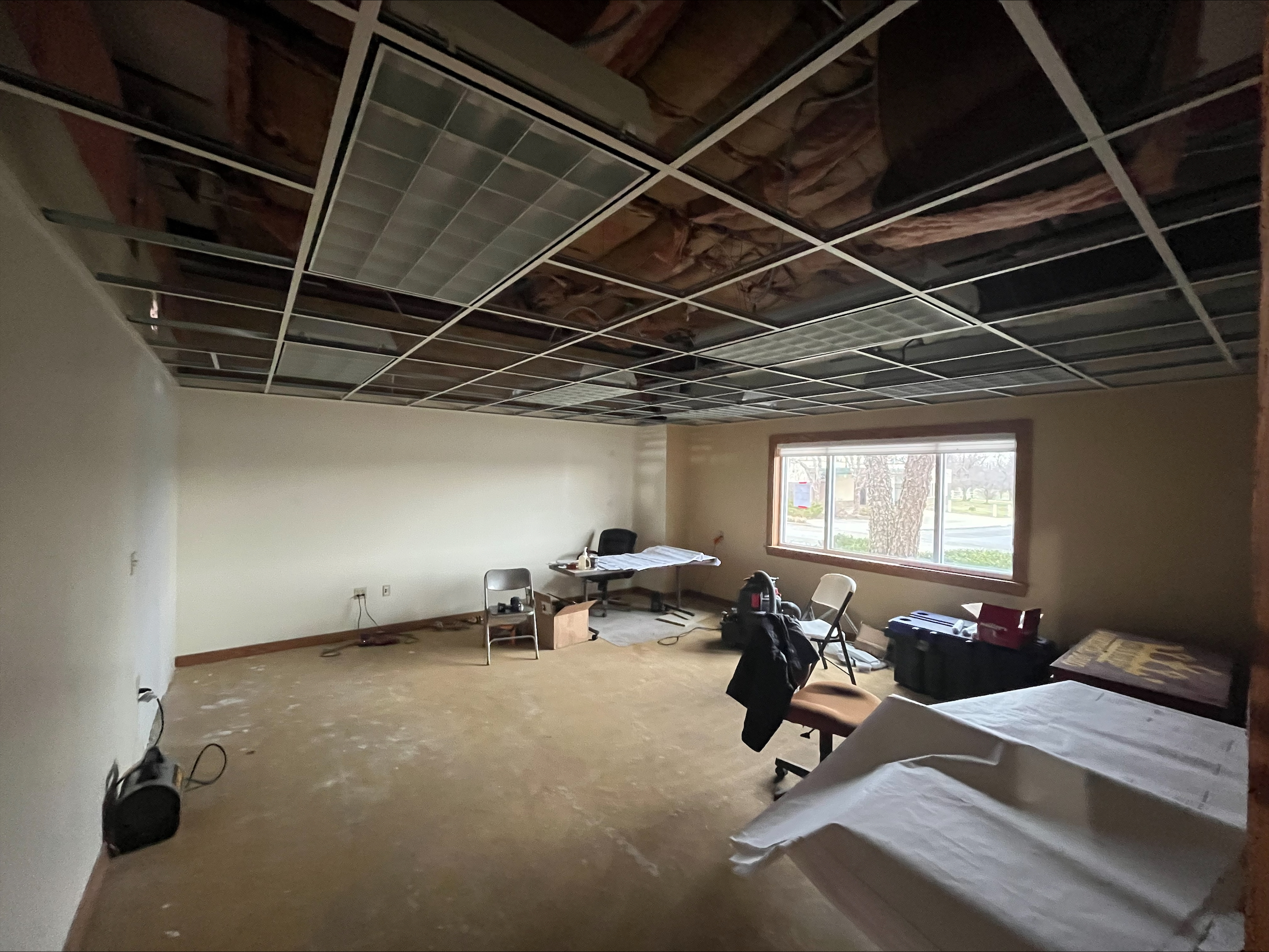 Restoration House: Furnishing Hope - photo 3